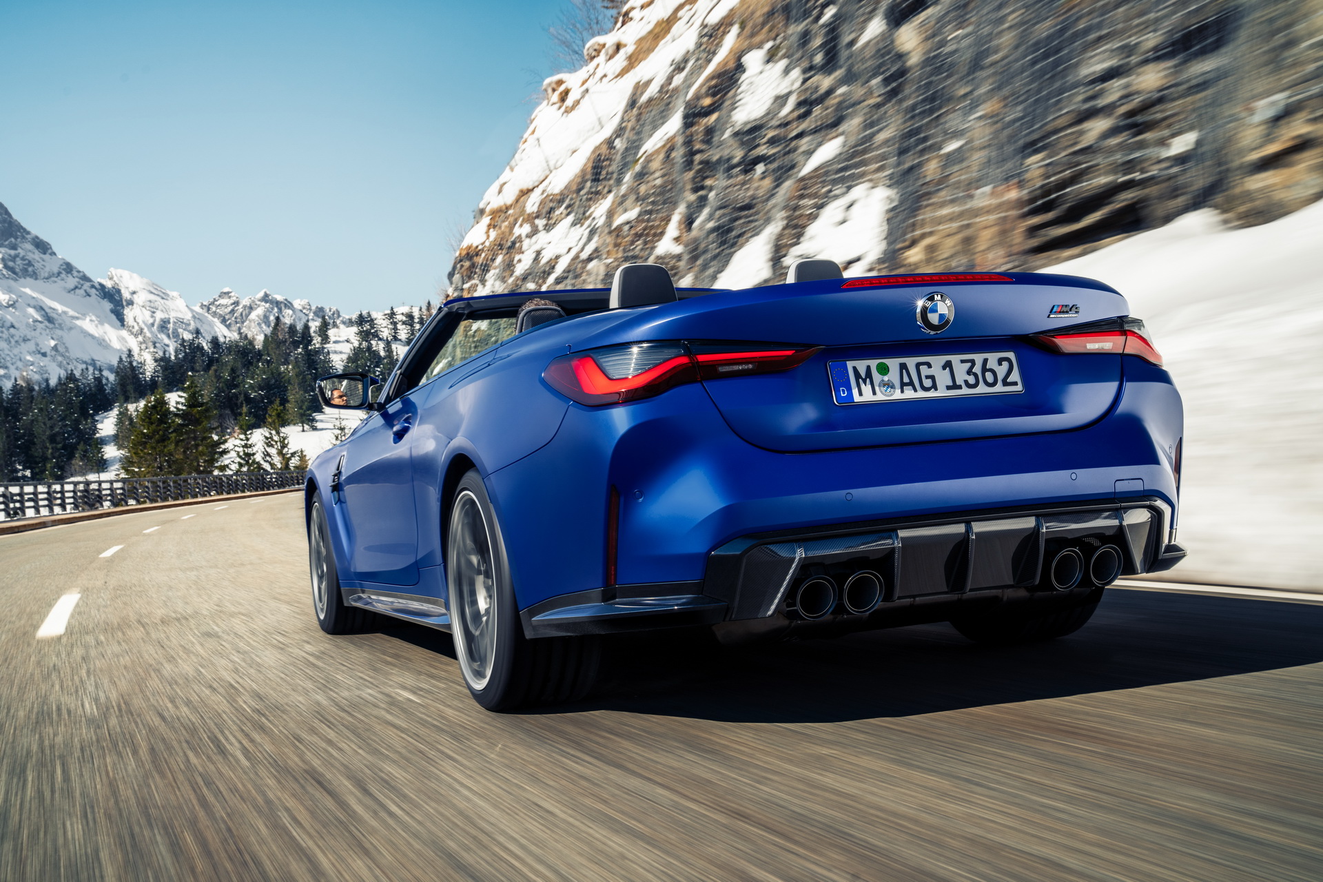 Download 2022 BMW M4 Competition Convertible M xDrive - Rear Three-Quarter HD Wallpaper 1920x1280 #6