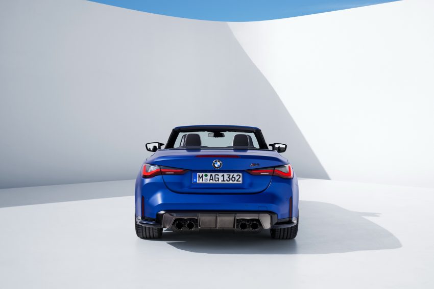 2022 BMW M4 Competition Convertible M xDrive - Rear Wallpaper 850x567 #37