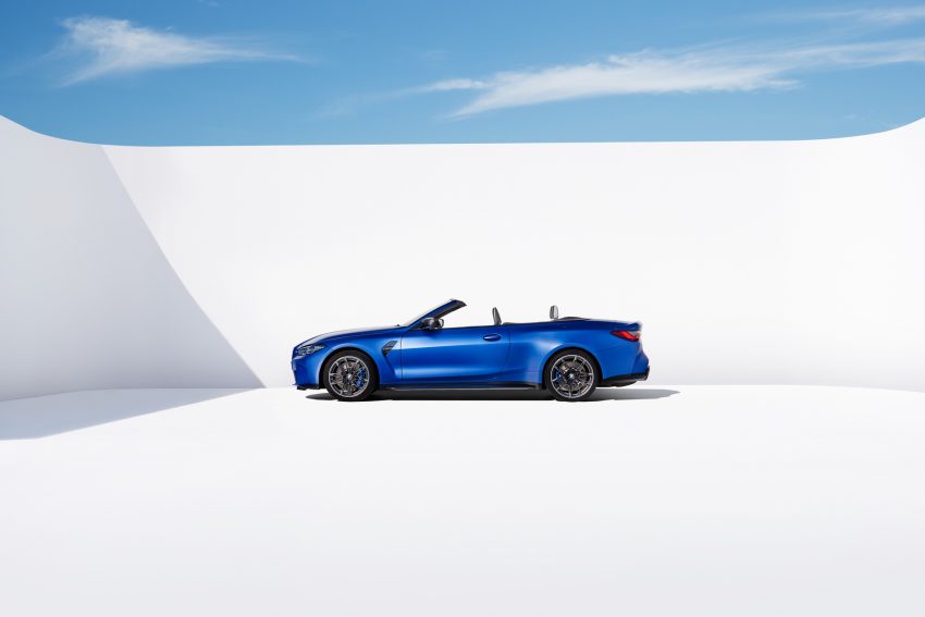 2022 BMW M4 Competition Convertible M xDrive - Side Wallpaper 850x567 #51