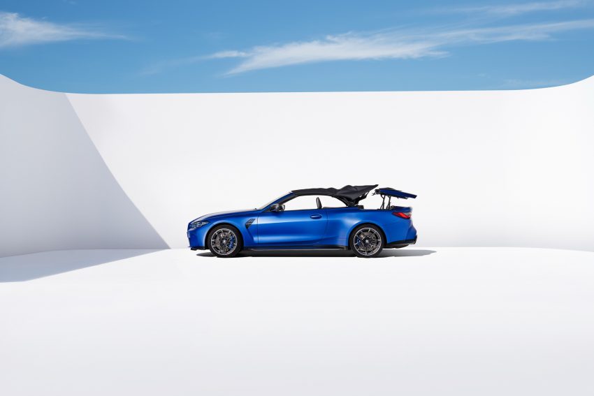 2022 BMW M4 Competition Convertible M xDrive - Side Wallpaper 850x567 #53