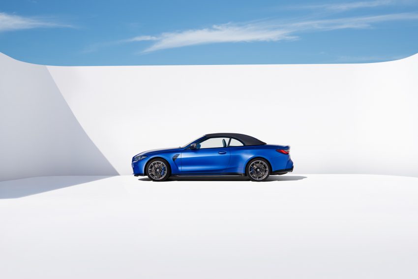 2022 BMW M4 Competition Convertible M xDrive - Side Wallpaper 850x567 #54