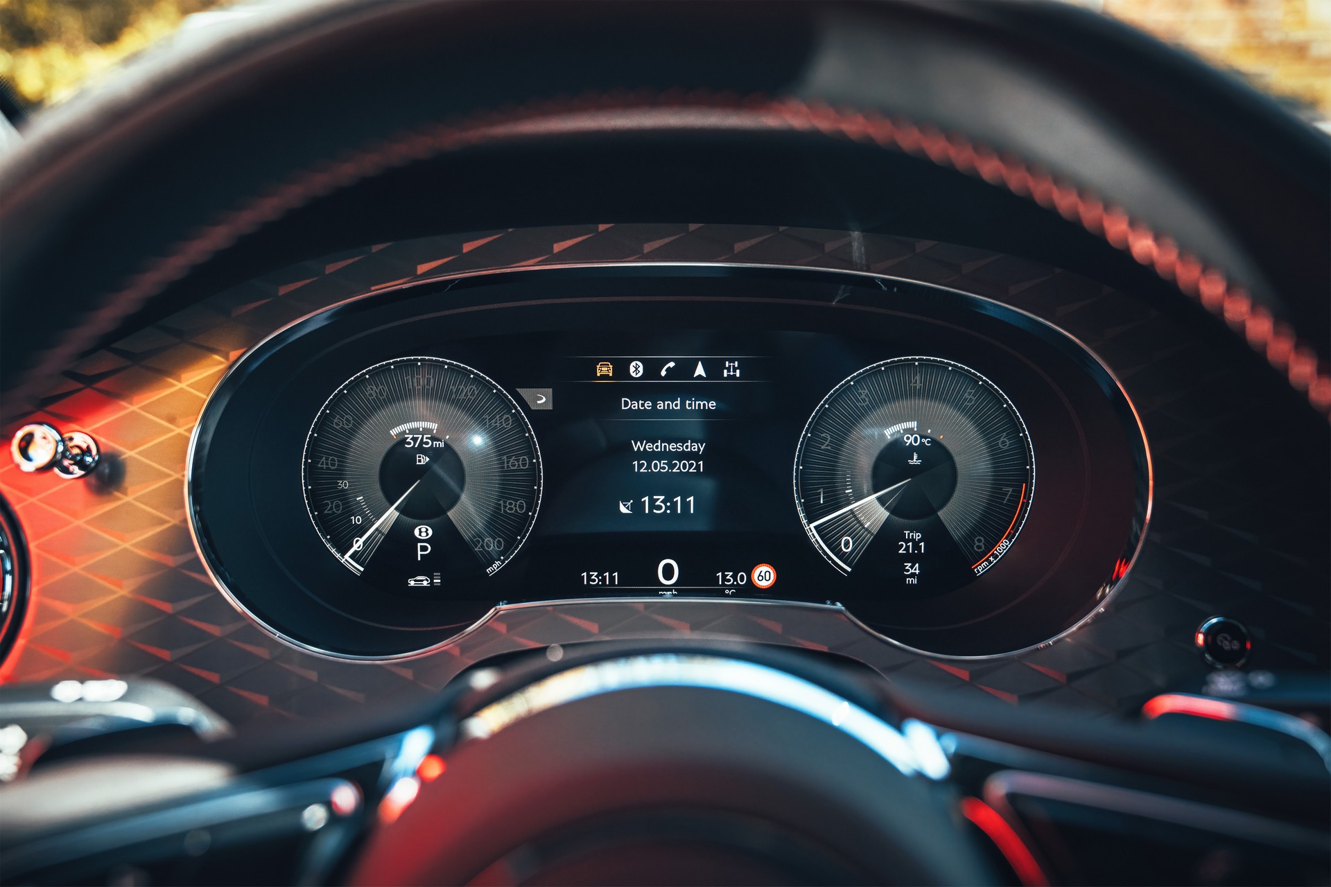 Download 2022 Bentley Bentayga S - Digital Instrument Cluster HD Wallpaper 1920x1280 #26