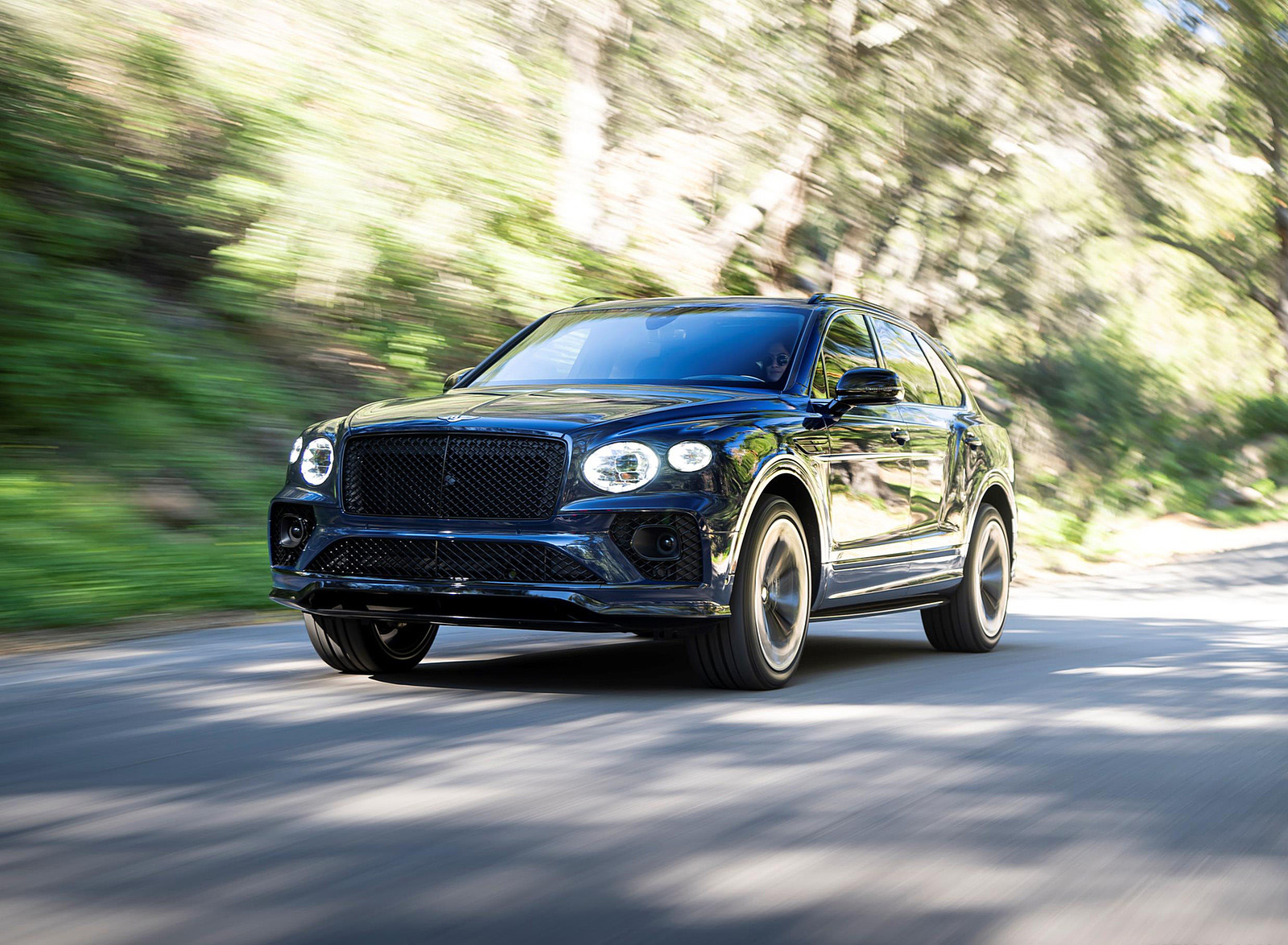 Download 2022 Bentley Bentayga S - Front Three-Quarter HD Wallpaper 1600x1174 #44