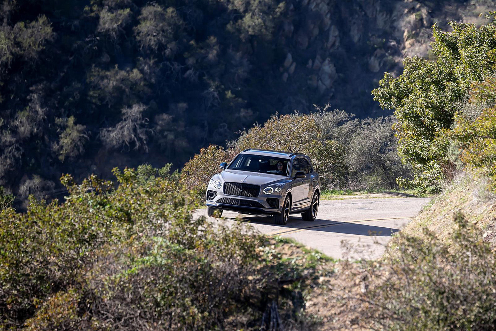 Download 2022 Bentley Bentayga S - Front HD Wallpaper 1921x1281 #30