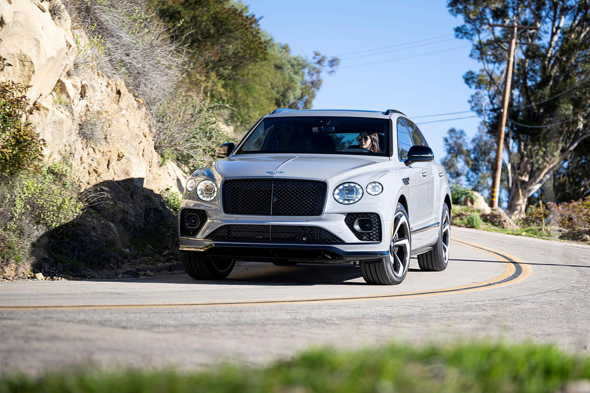 Download 2022 Bentley Bentayga S - Front HD Wallpaper 1921x1280 #29