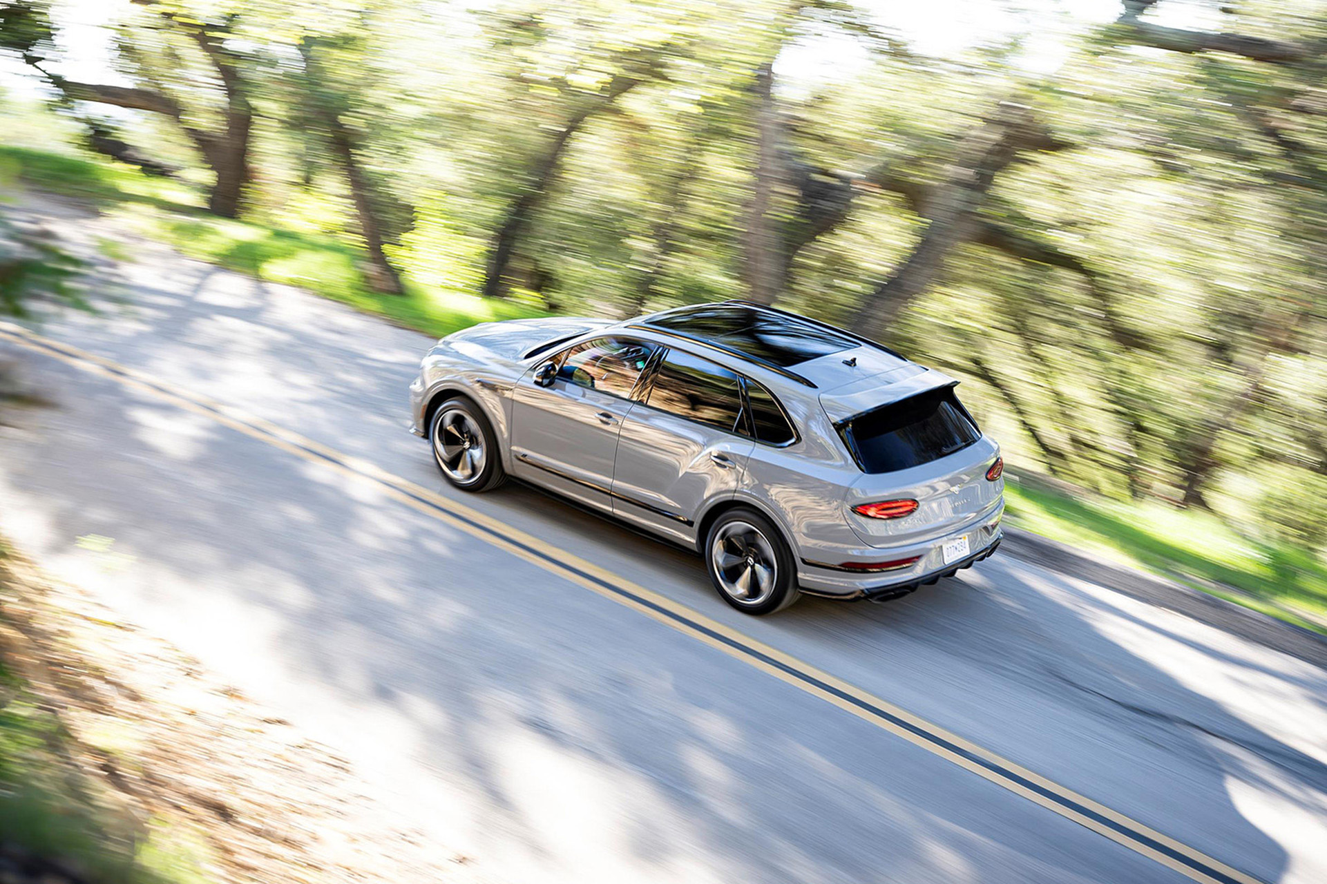 Download 2022 Bentley Bentayga S - Rear Three-Quarter HD Wallpaper 1921x1280 #32