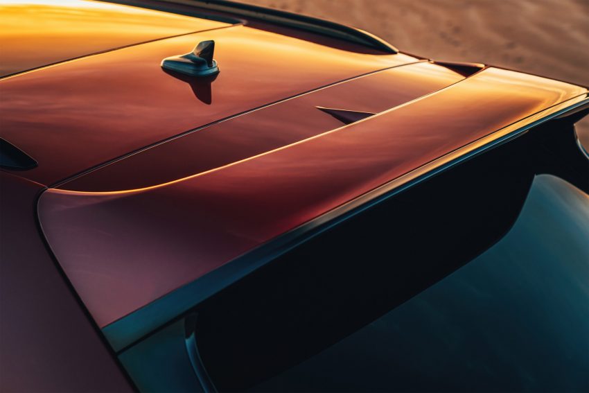 2022 Bentley Bentayga S - Spoiler Wallpaper 850x567 #18