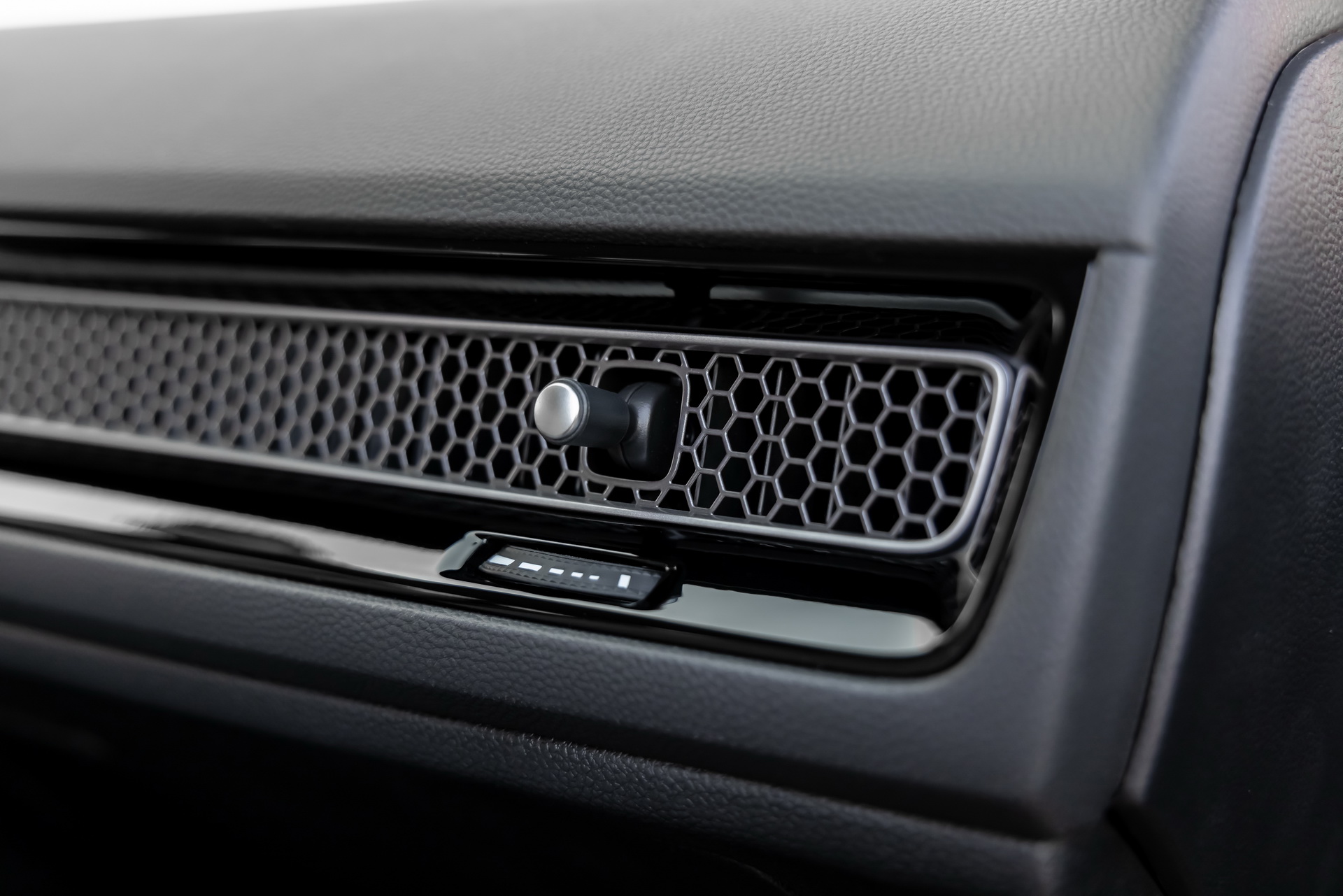 Download 2022 Honda Civic Sedan Sport - Interior, Detail HD Wallpaper 1920x1281 #31