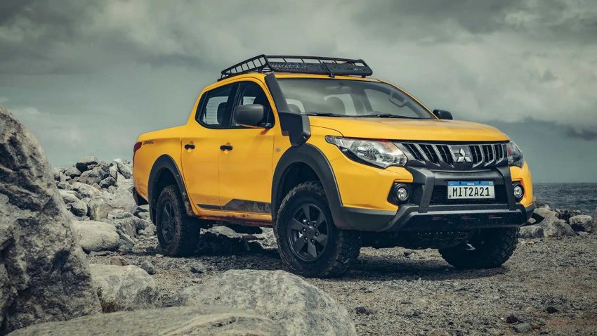 2022 Mitsubishi L200 Triton Savana - Front Three-Quarter Wallpaper 850x478 #12