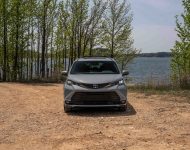 2022 Toyota Sienna Woodland Special Edition - Front Wallpaper 190x150