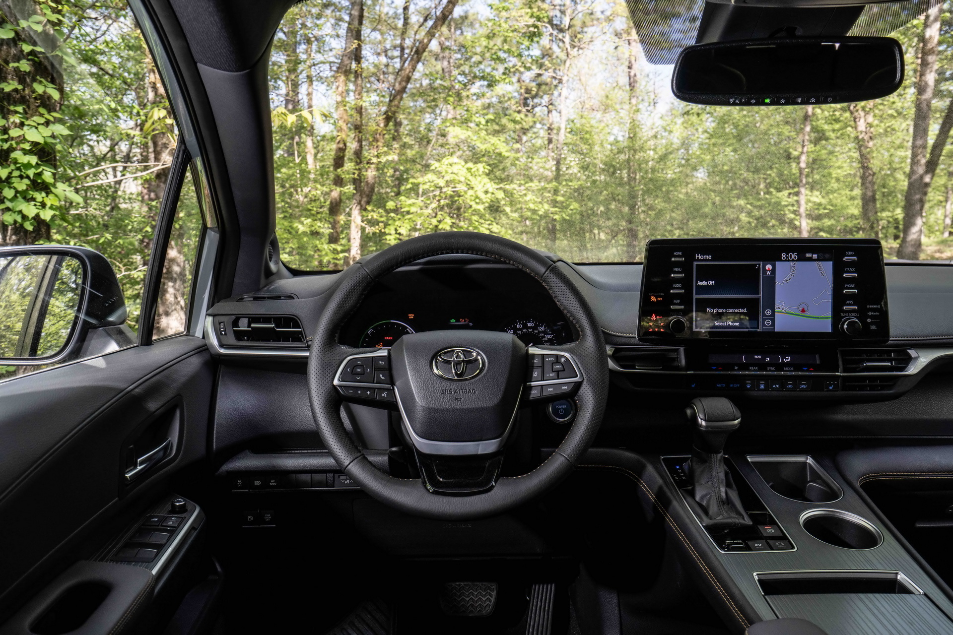Download 2022 Toyota Sienna Woodland Special Edition - Interior, Cockpit HD Wallpaper 1920x1280 #18