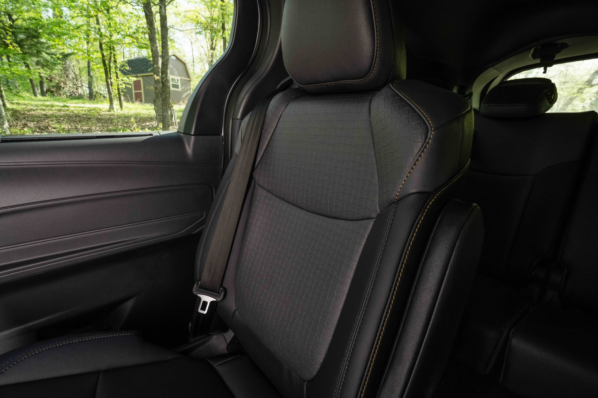 Download 2022 Toyota Sienna Woodland Special Edition - Interior, Front Seats HD Wallpaper 1920x1280 #20