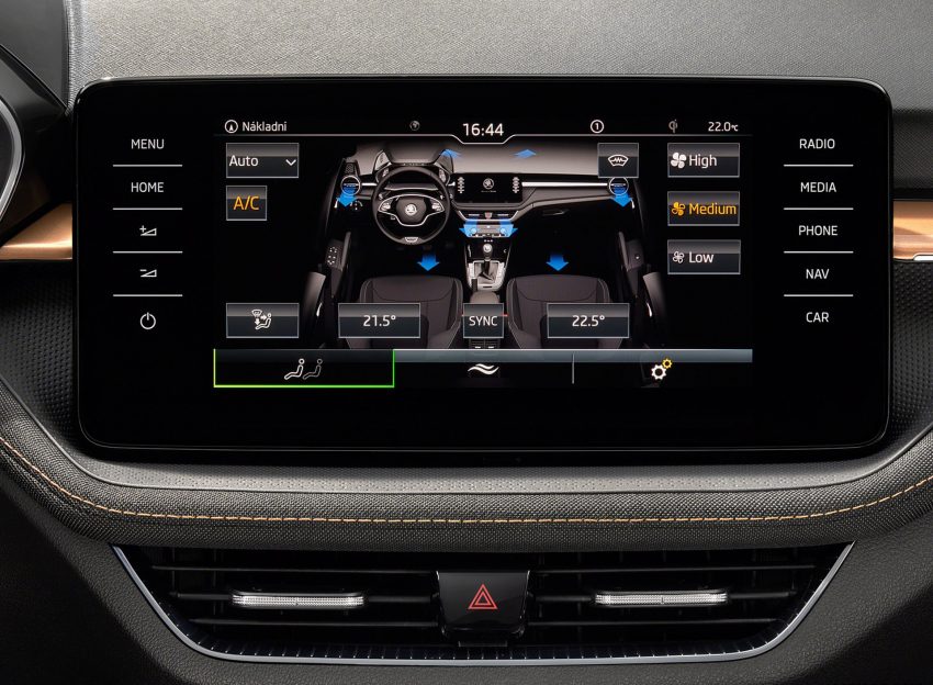 2022 Škoda Fabia - Central Console Wallpaper 850x624 #25