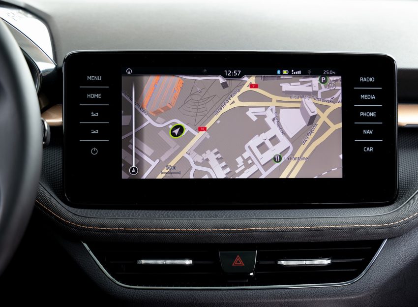 2022 Škoda Fabia - Central Console Wallpaper 850x624 #115