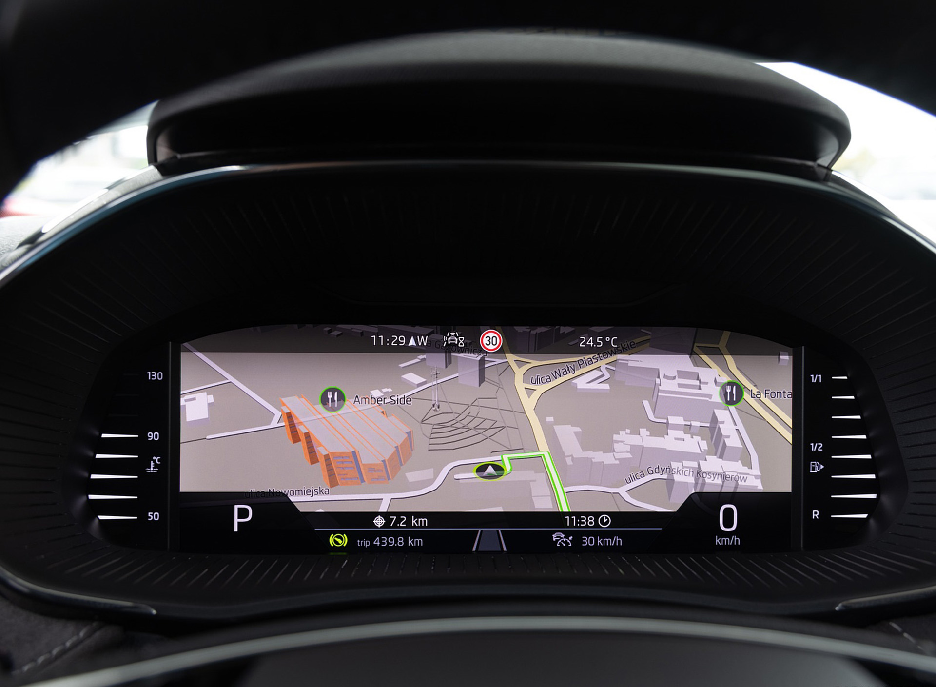 Download 2022 Škoda Fabia - Digital Instrument Cluster HD Wallpaper 1920x1409 #158