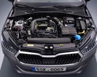 2022 Škoda Fabia - Engine Wallpaper 190x150