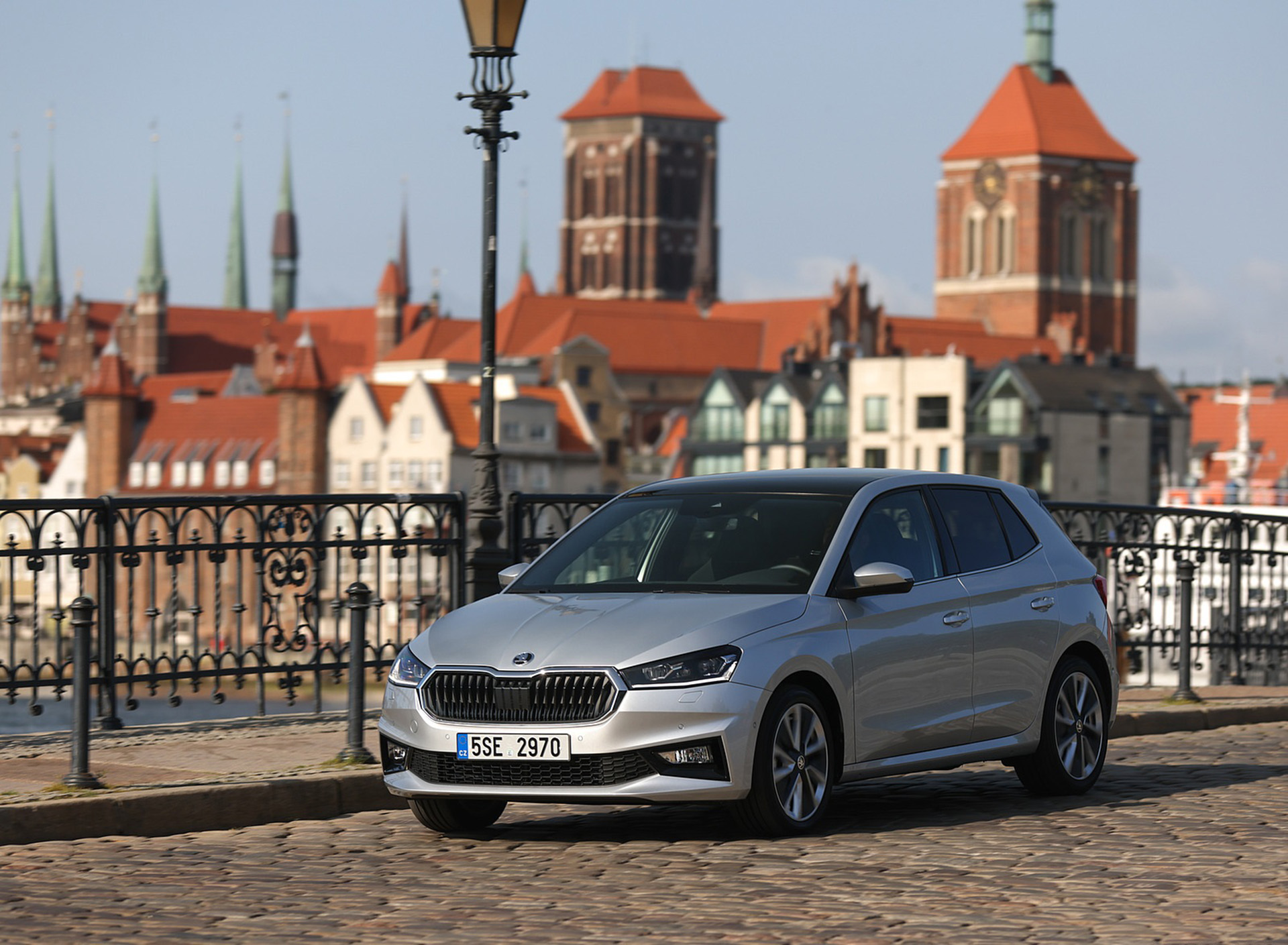 Download 2022 Škoda Fabia - Front Three-Quarter HD Wallpaper 1920x1409 #145