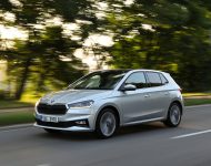 2022 Škoda Fabia - Front Three-Quarter Wallpaper 190x150