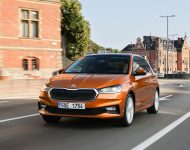 2022 Škoda Fabia - Front Wallpaper 190x150