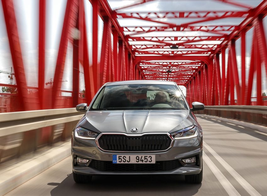 2022 Škoda Fabia - Front Wallpaper 850x624 #164