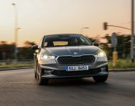 2022 Škoda Fabia - Front Wallpaper 190x150