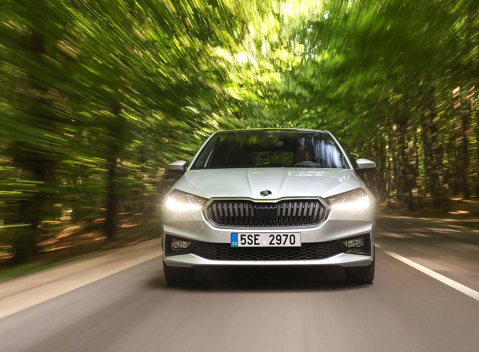 Download 2022 Škoda Fabia - Front HD Wallpaper 1920x1409 #133