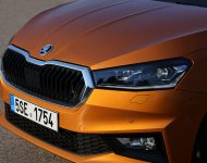 2022 Škoda Fabia - Front Wallpaper 190x150