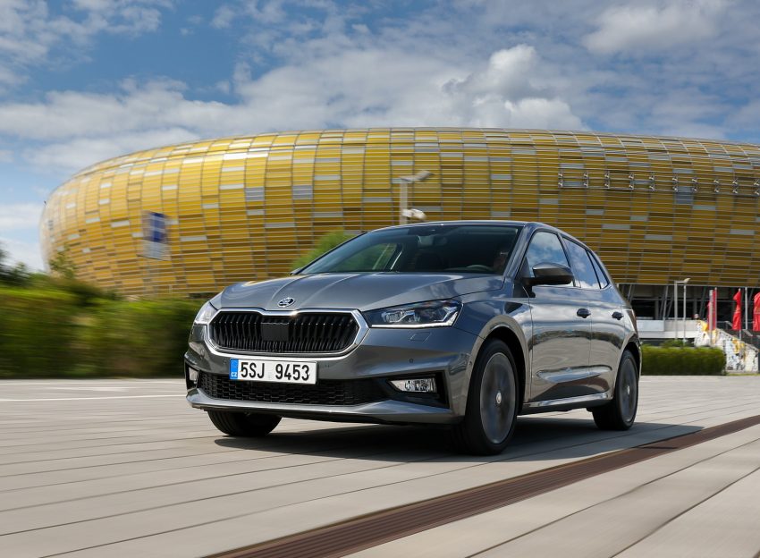 2022 Škoda Fabia - Front Wallpaper 850x624 #173