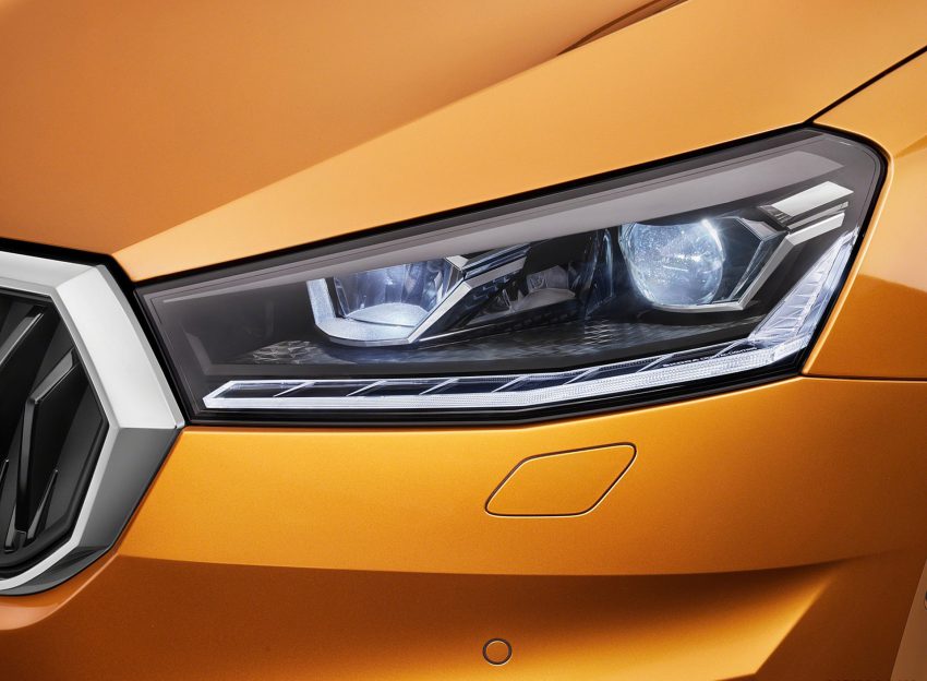 2022 Škoda Fabia - Headlight Wallpaper 850x624 #15
