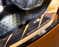 2022 Škoda Fabia - Headlight Wallpaper 190x150