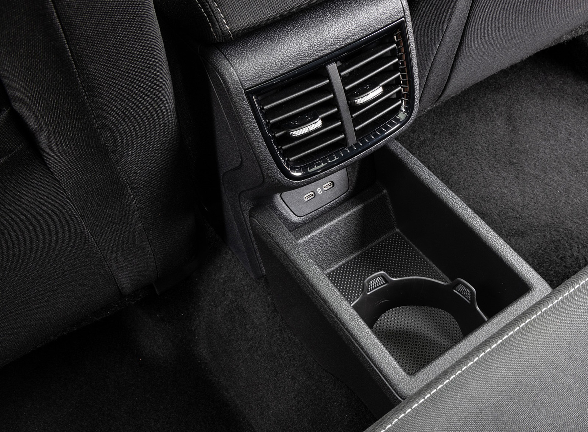 Download 2022 Škoda Fabia - Interior, Detail HD Wallpaper 1920x1409 #159