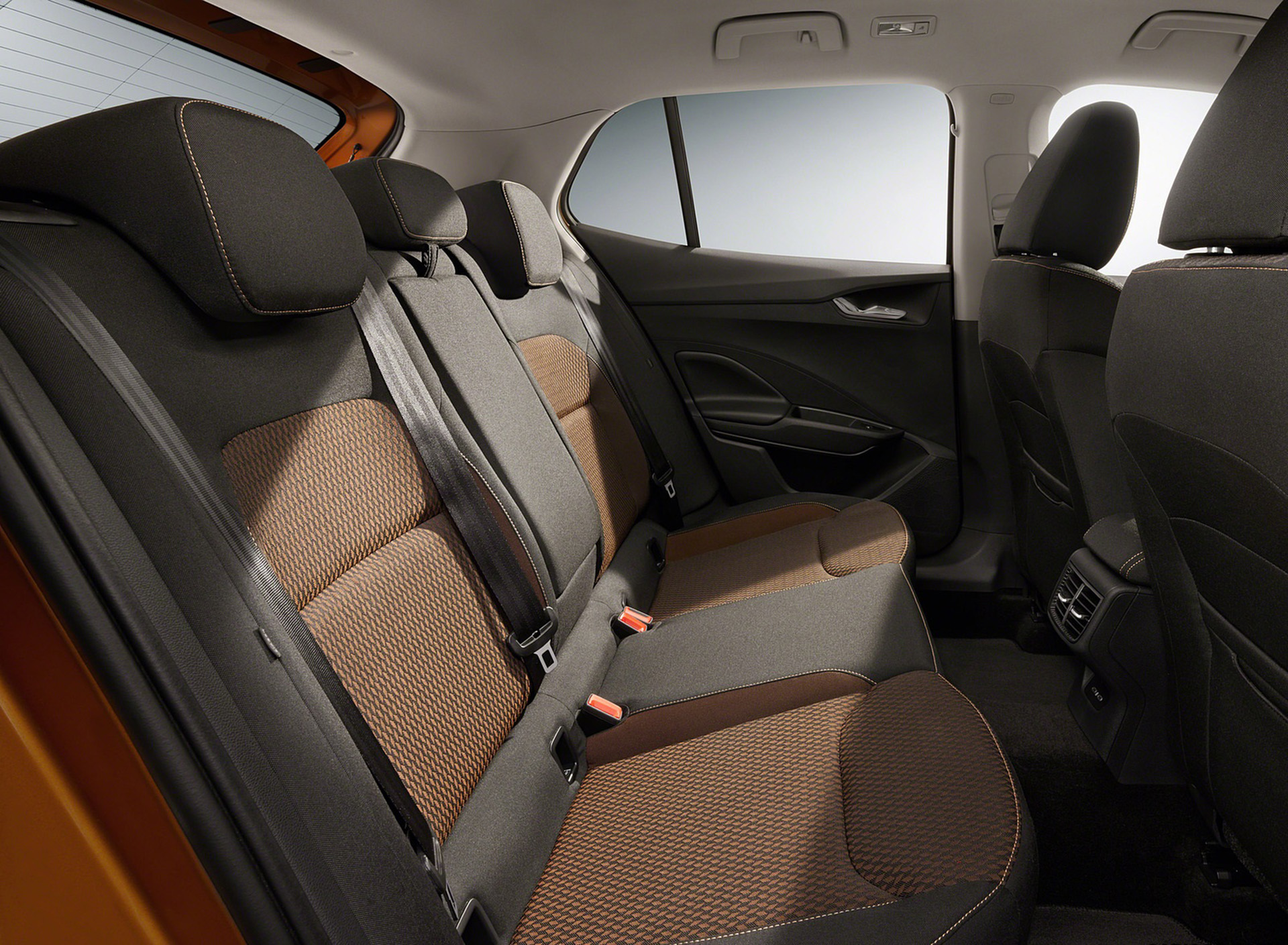 Download 2022 Škoda Fabia - Interior, Rear Seats HD Wallpaper 1920x1409 #46