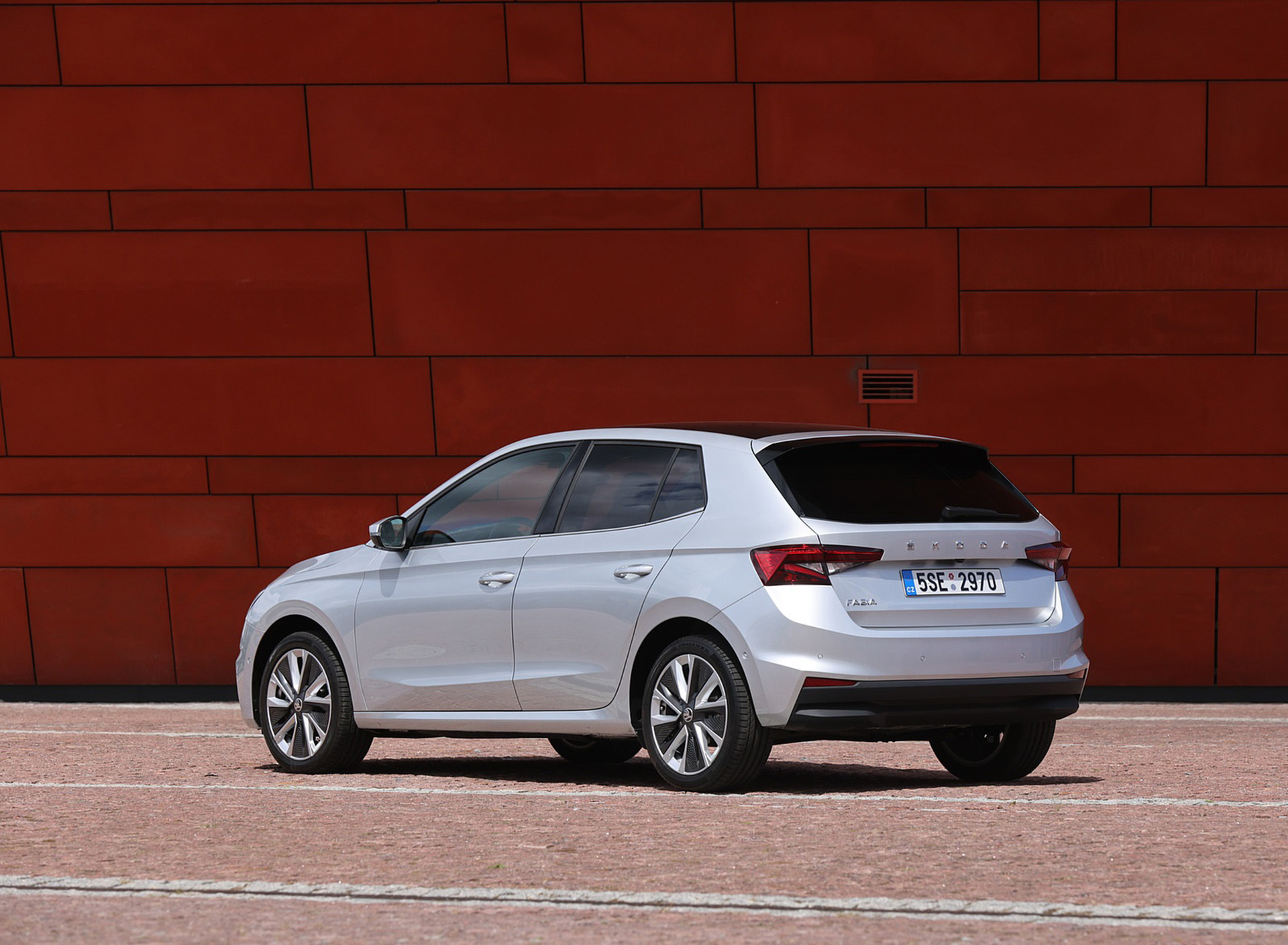 Download 2022 Škoda Fabia - Rear Three-Quarter HD Wallpaper 1920x1409 #150