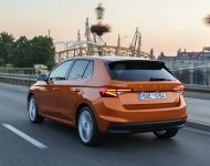2022 Škoda Fabia - Rear Three-Quarter Wallpaper 190x150