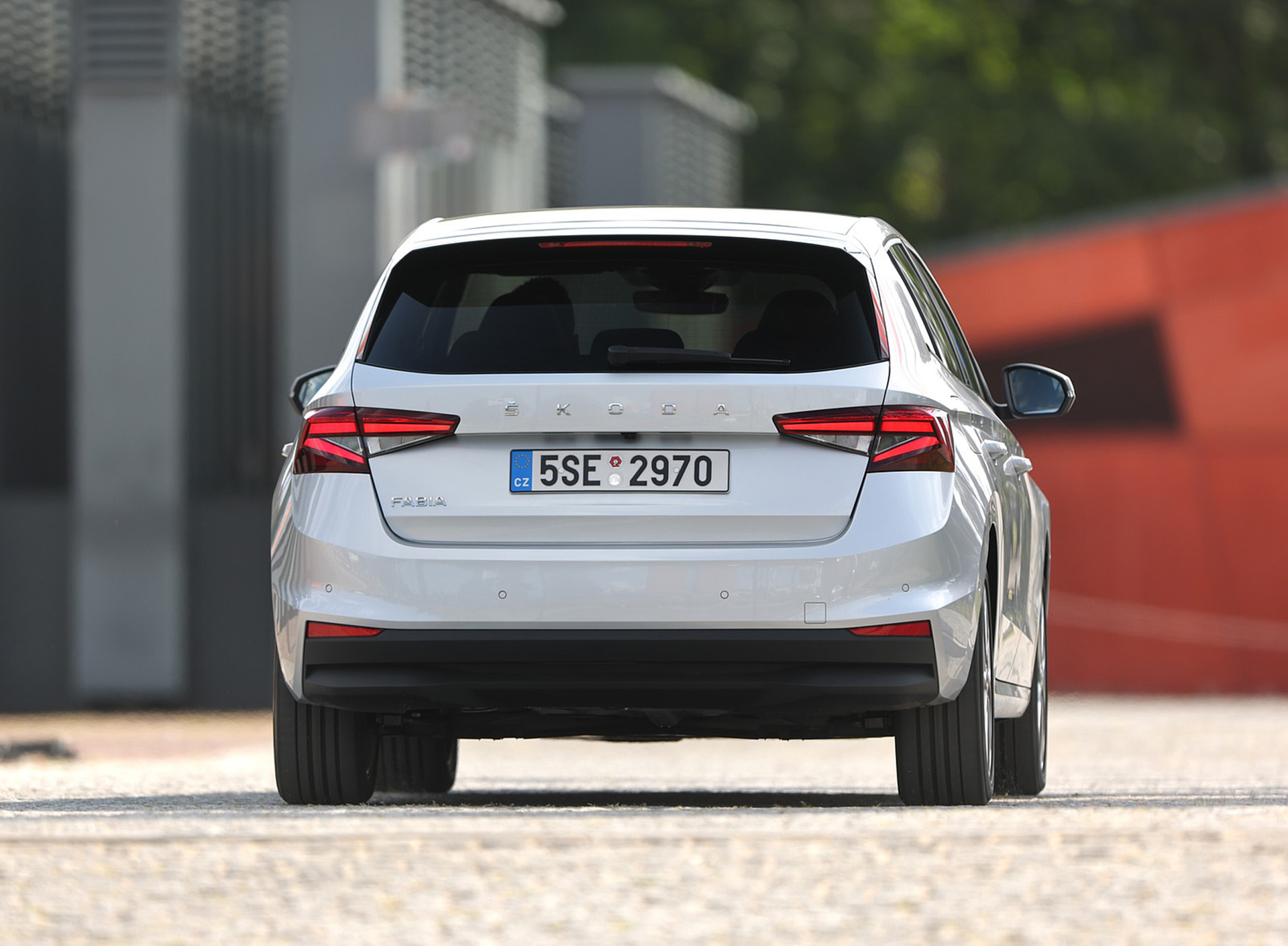 Download 2022 Škoda Fabia - Rear HD Wallpaper 1920x1409 #143