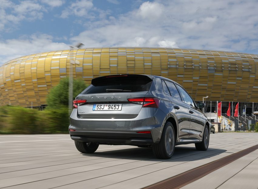 2022 Škoda Fabia - Rear Wallpaper 850x624 #174