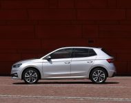 2022 Škoda Fabia - Side Wallpaper 190x150