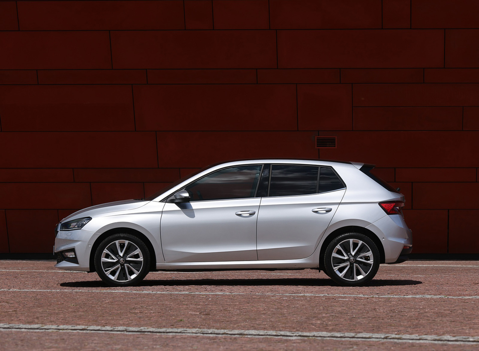 Download 2022 Škoda Fabia - Side HD Wallpaper 1920x1409 #153