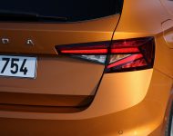 2022 Škoda Fabia - Tail Light Wallpaper 190x150