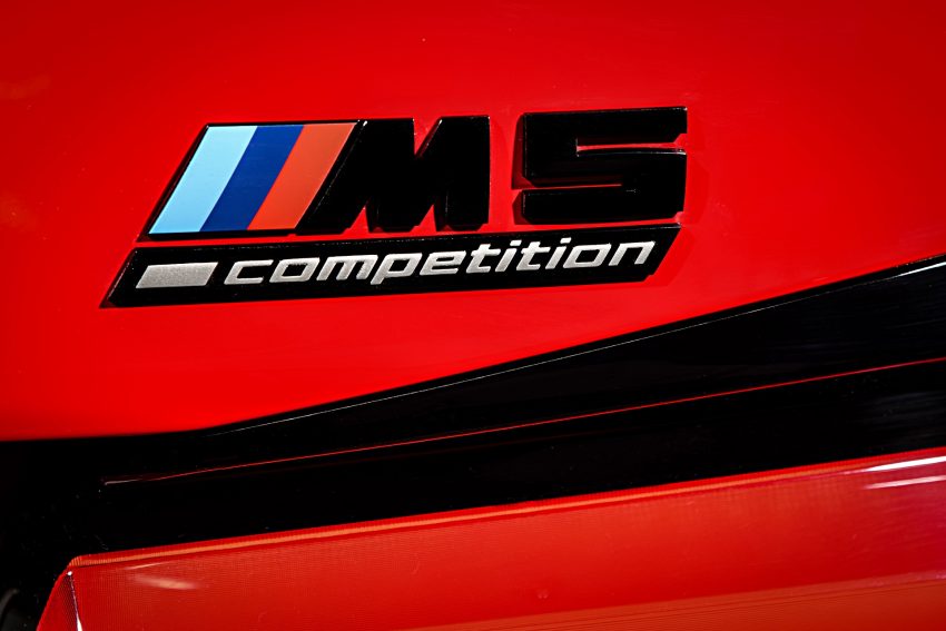 2021 BMW M5 Competition - Badge Wallpaper 850x567 #83
