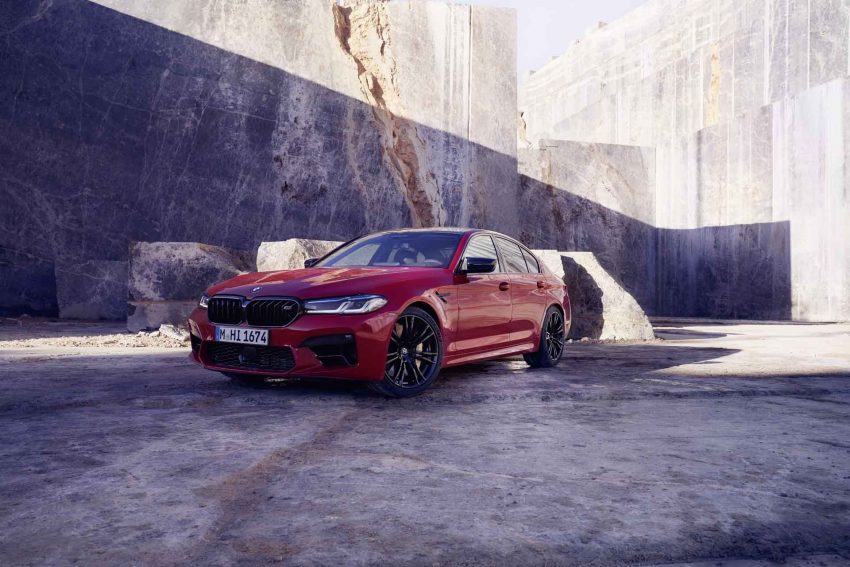 2021 BMW M5 Competition - Front Three-Quarter Wallpaper 850x567 #35