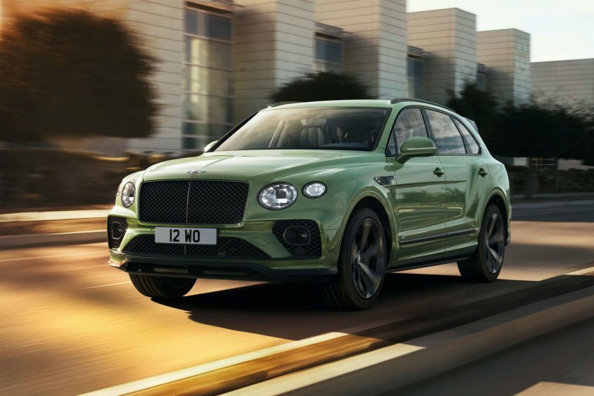 2021 Bentley Bentayga - Front Three-Quarter Wallpaper 850x567 #1