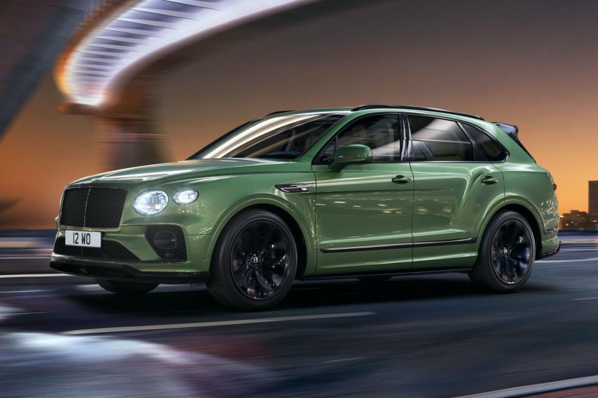 2021 Bentley Bentayga - Front Three-Quarter Wallpaper 850x566 #3