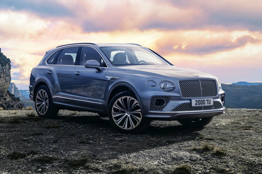 2021 Bentley Bentayga Hallmark - Front Three-Quarter Wallpaper 850x566 #21