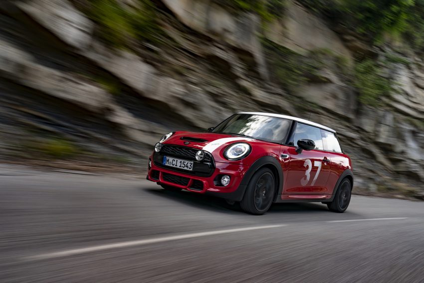 2021 Mini Cooper S Paddy Hopkirk Edition - Front Three-Quarter Wallpaper 850x567 #1