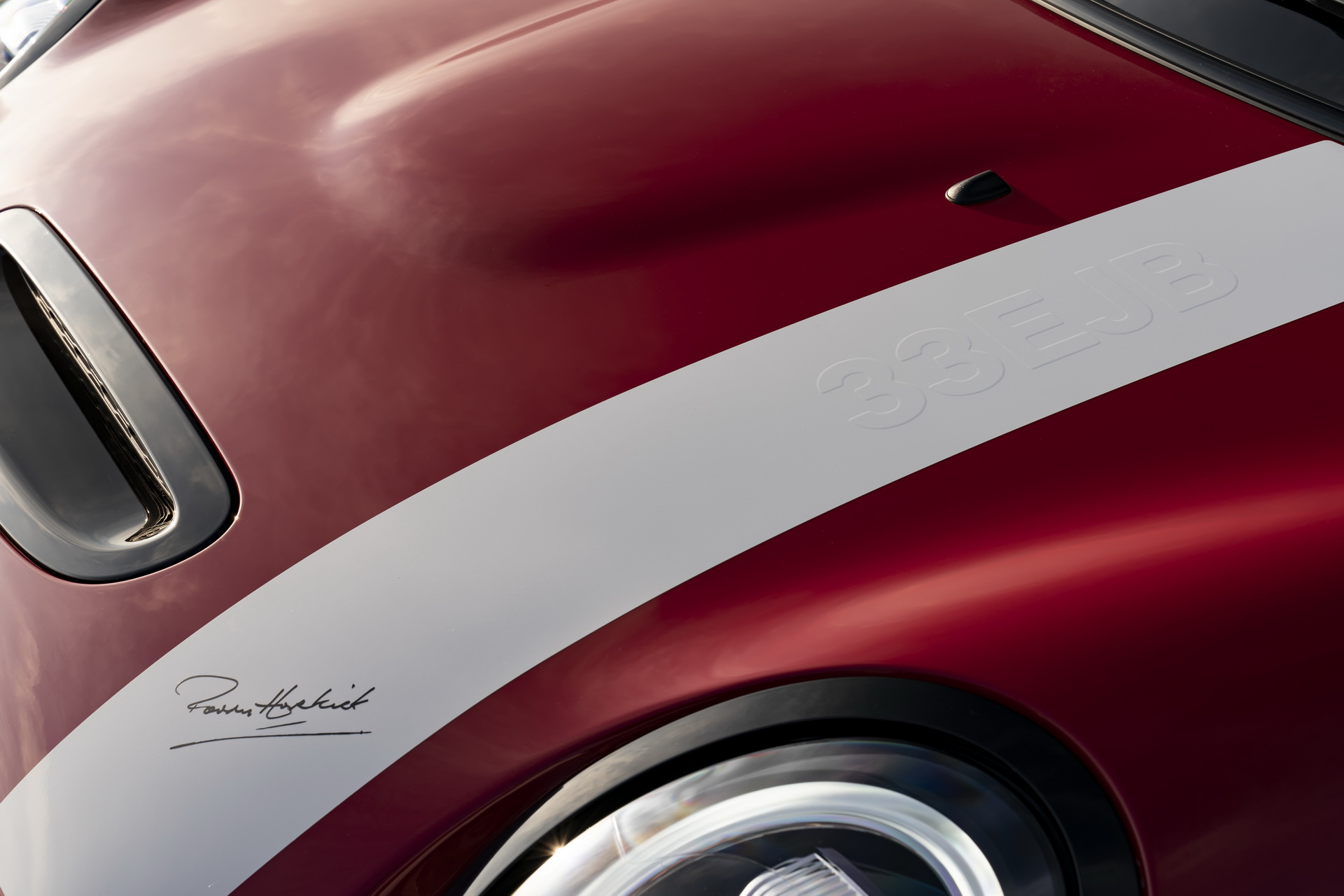 Download 2021 Mini Cooper S Paddy Hopkirk Edition - Hood HD Wallpaper 1920x1280 #31