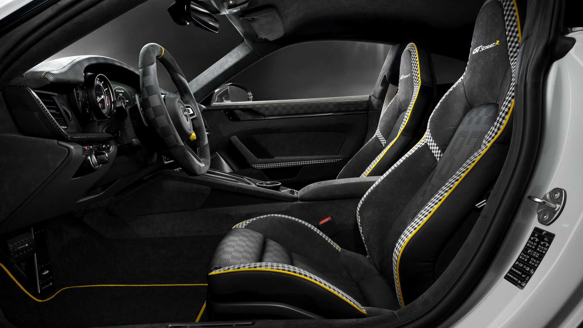Download 2021 Techart GT Street R - Interior HD Wallpaper 1920x1080 #15