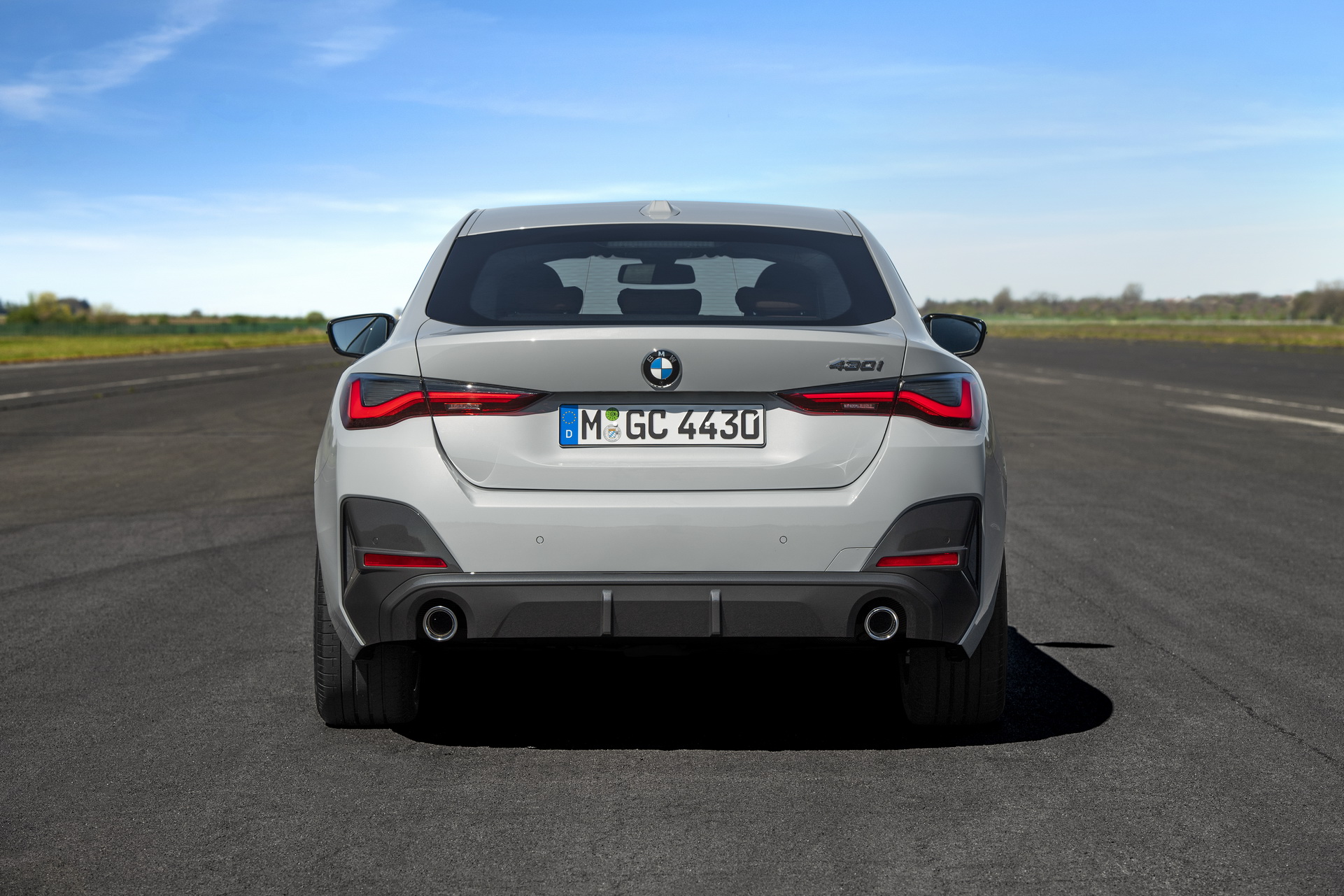 Download 2022 BMW 4 Series 430i Gran Coupé - Rear HD Wallpaper 1921x1281 #14