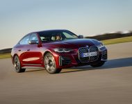 2022 BMW 4 Series M440i xDrive Gran Coupé - Front Three-Quarter Wallpaper 190x150