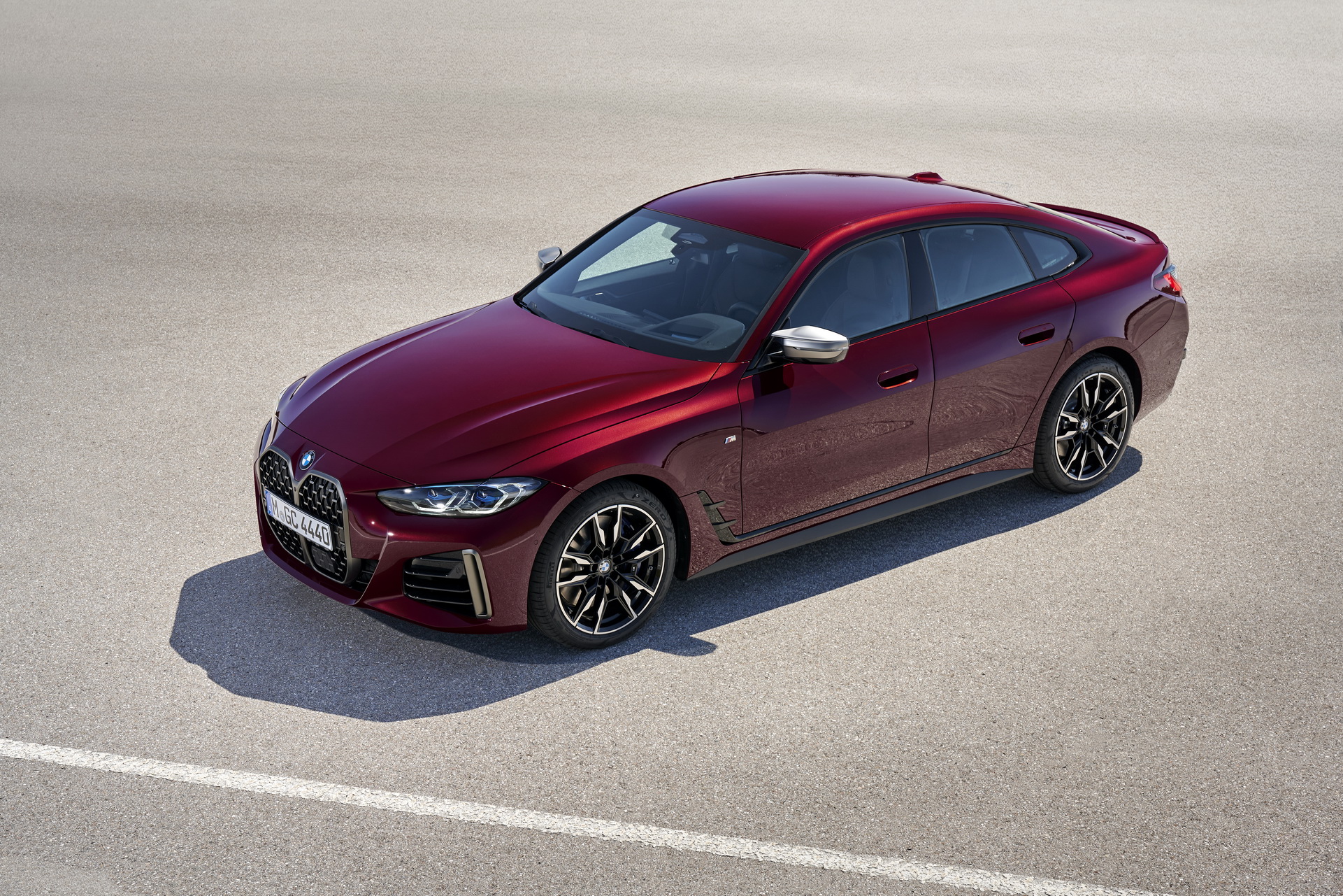 Download 2022 BMW 4 Series M440i xDrive Gran Coupé - Front Three-Quarter HD Wallpaper 1921x1281 #20